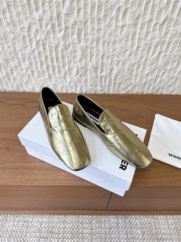 20251127171420181 320